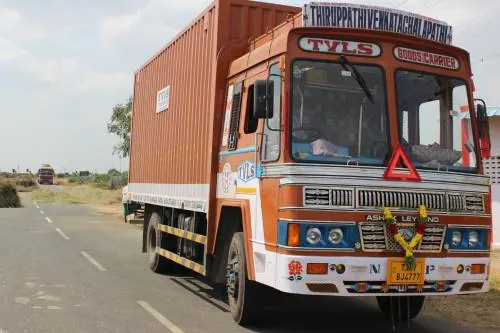 Closed Container Trucks
